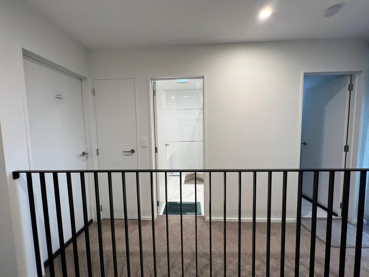 Ln Homestay In Flat Bush Окленд Экстерьер фото